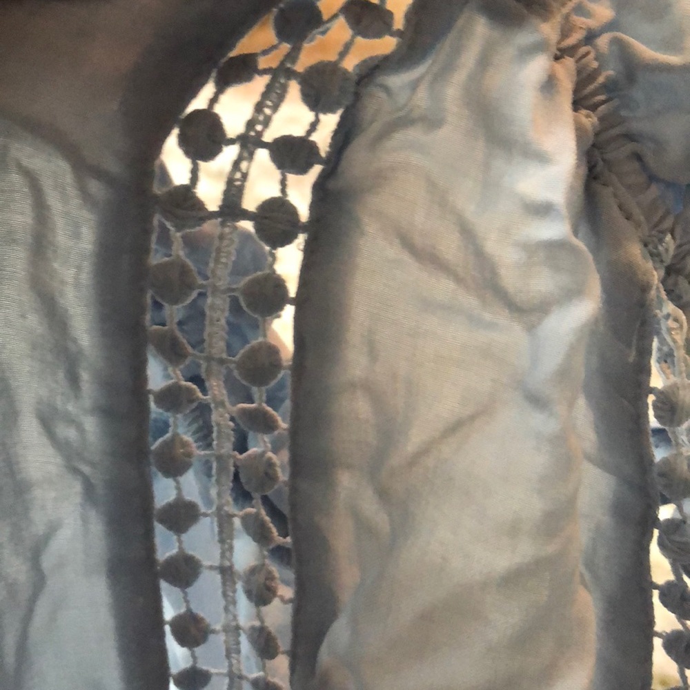 COPY - Ruffled blouse NWT - Picture 5 of 5